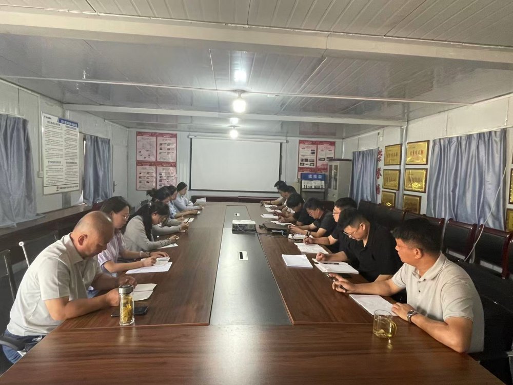 陜煤建設(shè)韓城分公司土建六項(xiàng)目部：秋高氣爽施工忙，精雕細(xì)琢筑精品