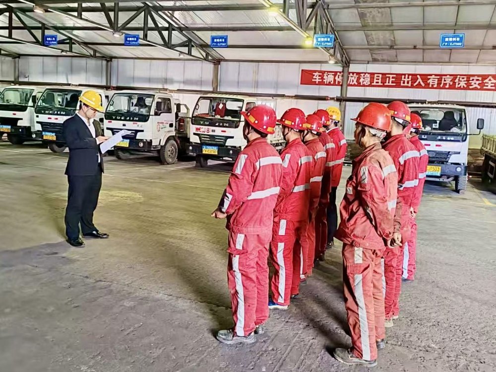 陜煤建設(shè)機電安裝公司曹家灘項目部：實戰(zhàn)演練礪精兵 以賽促學保安全