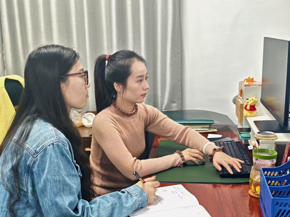 “賬”里春秋藏嚴謹，學中奮進護發(fā)展