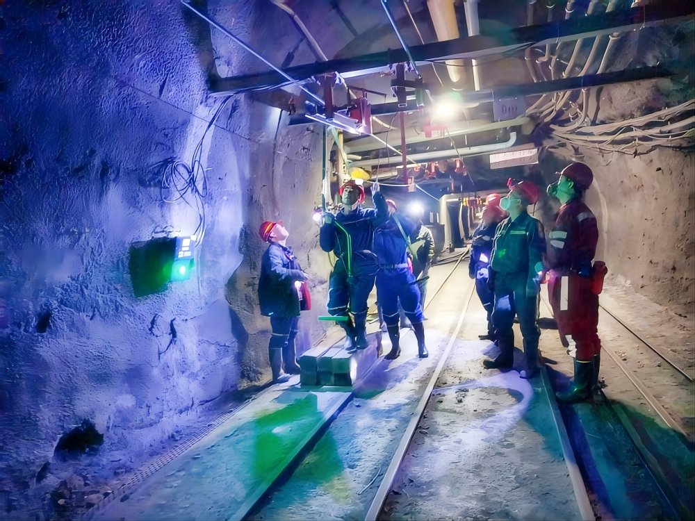 陜煤建設機電安裝公司玉華項目部：高標準完成架空乘人裝置安裝