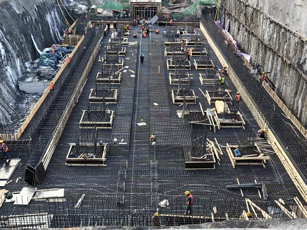 陜煤建設(shè)銅煤公司店頭電廠項目：技術(shù)創(chuàng)新攻克多重施工難題