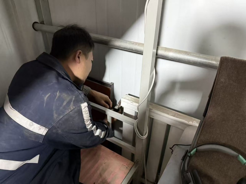 陜煤建設(shè)煤礦運營服務(wù)分公司：小寒不寒，暖流涌動