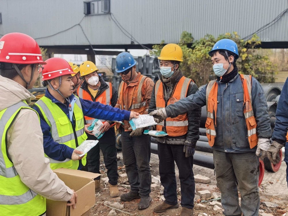 陜煤建設(shè)路橋分公司荊州項目收官沖刺守底線，暖心護(hù)航保平安